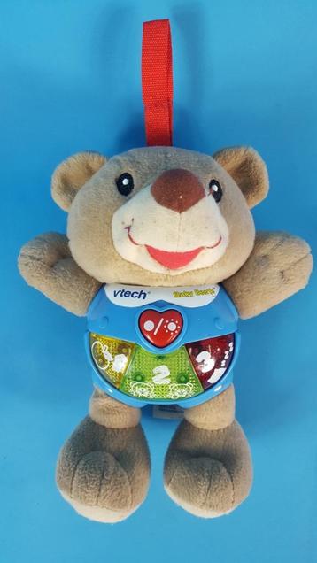 Vtech Baby Beertje, knuffel met licht en geluid. K13 beschikbaar voor biedingen