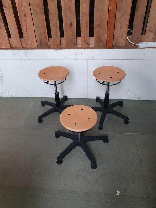 Kruk Taboeret laag model, Huis en Inrichting, Krukjes, Nieuw, Hout, Ophalen