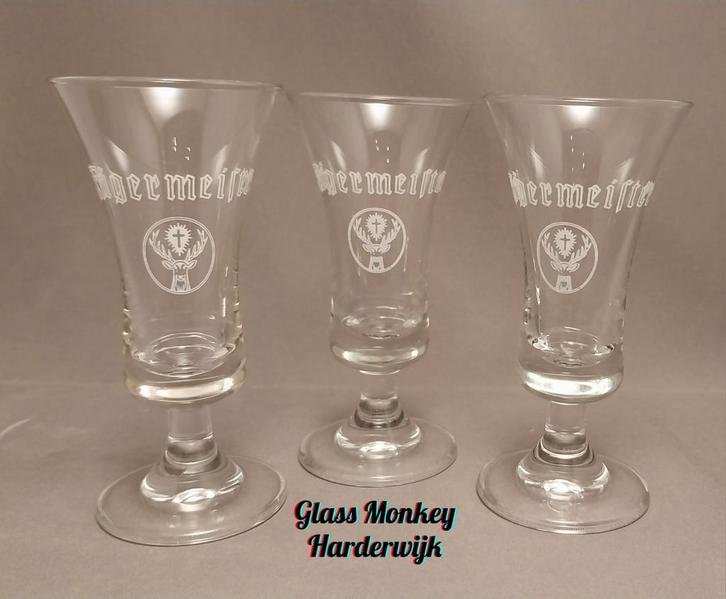 Jägermeister glazen. 2cl, Verzamelen, Glas en Borrelglaasjes, Zo goed als nieuw, Borrel- of Shotglas, Ophalen of Verzenden