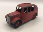 Dinky Toys 250 Streamlined Fire Engine rood -SLECHT- M33, Hobby en Vrije tijd, Modelauto's | 1:43, Gebruikt, Auto, Dinky Toys