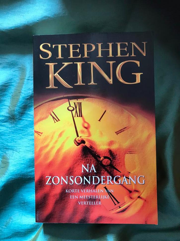 Stephen king na zonsondergang, Boeken, Thrillers, Zo goed als nieuw, Ophalen of Verzenden