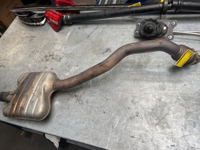 Uitlaat Middendemper van een Audi A4, Auto-onderdelen, Uitlaatsystemen, Audi, Gebruikt, 3 maanden garantie, Ophalen of Verzenden