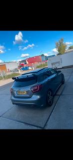 Mercedes-Benz A-Klasse A250 2.0 Sport Aut7, 730 kg, 4 cilinders, 1365 kg, 75 €/maand