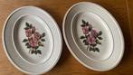 2 ovale vleesschalen Wedgwood Briar Rose, Antiek en Kunst, Antiek | Servies los, Ophalen of Verzenden
