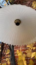 Retro Lamp van mat klas. Merk: Massive, Huis en Inrichting, Lampen | Hanglampen, Ophalen, Gebruikt, Glas, Minder dan 50 cm
