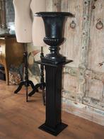 Kleine zuil met bloempot, Ophalen, Gebruikt