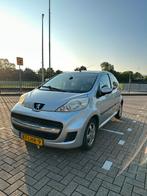 Peugeot 107 1.0 12V 5DR 2009 lichtgrijs, Auto's, Voorwielaandrijving, 4 stoelen, 68 pk, Handgeschakeld