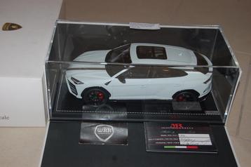 TOP DEAL !! LAMBORGHINI URUS white black wheels MR WRH beschikbaar voor biedingen