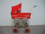 Rode vintage poppenwagen, Kinderen en Baby's, Speelgoed | Poppen, Ophalen, Gebruikt, Babypop