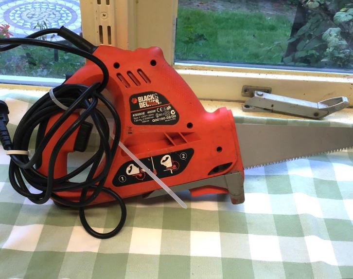 Universele reciprozaag, Doe-het-zelf en Verbouw, Gereedschap | Zaagmachines, Zo goed als nieuw, Reciprozaag, Minder dan 600 watt