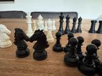 Schaakstukken kunsstof met magneet, Ophalen, Zo goed als nieuw