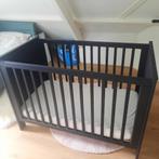 Set ledikant,commode en kledingkast, Ophalen, Gebruikt, Jongetje of Meisje