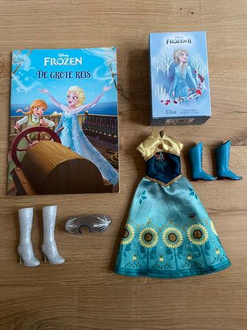 Frozen Barbie kleding Anna Elsa boekje Eau de toilette. beschikbaar voor biedingen