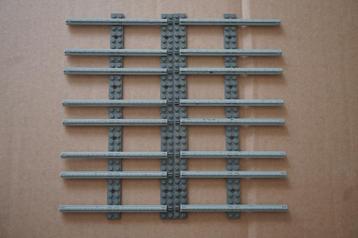 Lego trein 4,5 volt trein rails recht beschikbaar voor biedingen