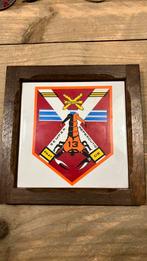 Herdenkingstegel, Verzamelen, Ophalen of Verzenden, V, Nederland, Embleem of Badge