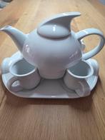 Theepot/set met 4 kopjes, Huis en Inrichting, Ophalen, Nieuw, Rechthoekig