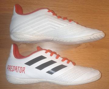 Adidas Predator maat 37 1/3 beschikbaar voor biedingen