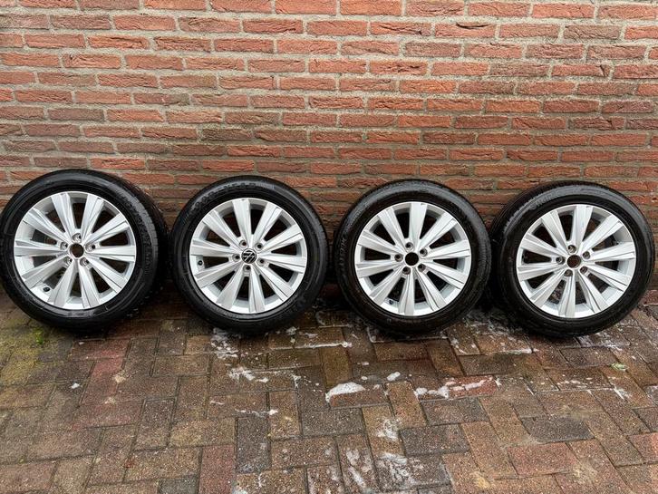 VW Polo Velgen 4x16 inch + Banden (5x100), Auto-onderdelen, Banden en Velgen, Banden en Velgen, Zomerbanden, 16 inch, 195 mm, Personenwagen