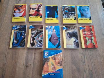 Gratis 11-delige boekenset beschikbaar voor biedingen