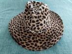 Running bear panterprint hoed maat 55 NIEUW, 55 cm (S, 6⅞ inch) of minder, Hoed, Nieuw, Ophalen of Verzenden