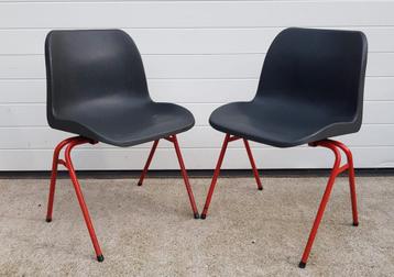 19 x Vepa kantine stoelen kunststof kuipstoelen cafe horeca  beschikbaar voor biedingen