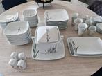 Kutahya porselein serviesset, Huis en Inrichting, Keuken | Servies, Ophalen, Zo goed als nieuw, Overige stijlen, Porselein
