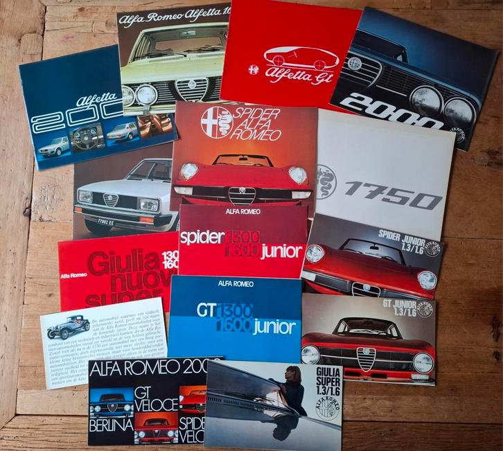 Alfa Romeo documentatiemix - jaren '70, Boeken, Auto's | Boeken, Zo goed als nieuw, Alfa Romeo, Ophalen of Verzenden