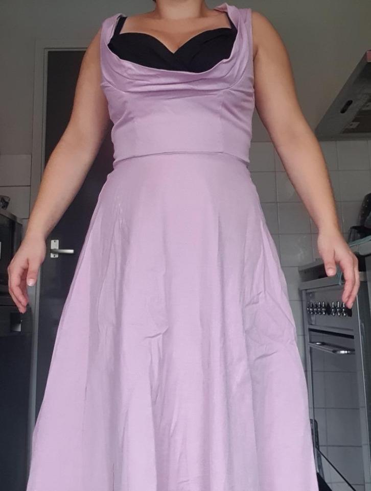 Lindy Bop Vintage Stijl Paarse Jurk met Zwart Maat M, Kleding | Dames, Jurken, Maat 38/40 (M), Paars, Onder de knie, Ophalen of Verzenden