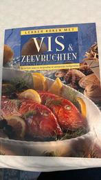 Lekker Koken met Vis & Zeevruchten, Ophalen of Verzenden, Zo goed als nieuw, Hoofdgerechten