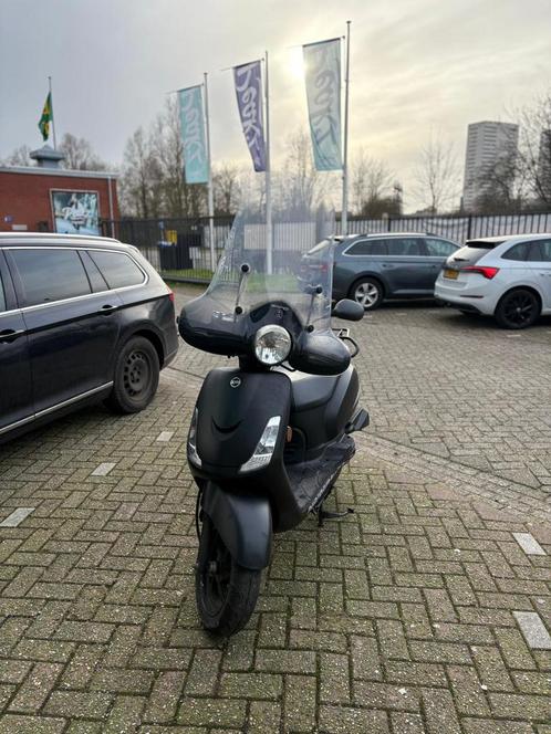Sym Fiddle scooter – start niet – goede basis voor opknapper, Fietsen en Brommers, Snorfietsen en Snorscooters, Zo goed als nieuw
