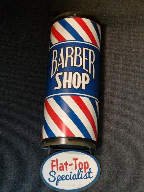 Vintage Stijl Wandbord Barber shop Flat-Top Signs U.S.A., Verzamelen, Merken en Reclamevoorwerpen, Gebruikt, Reclamebord, Ophalen of Verzenden