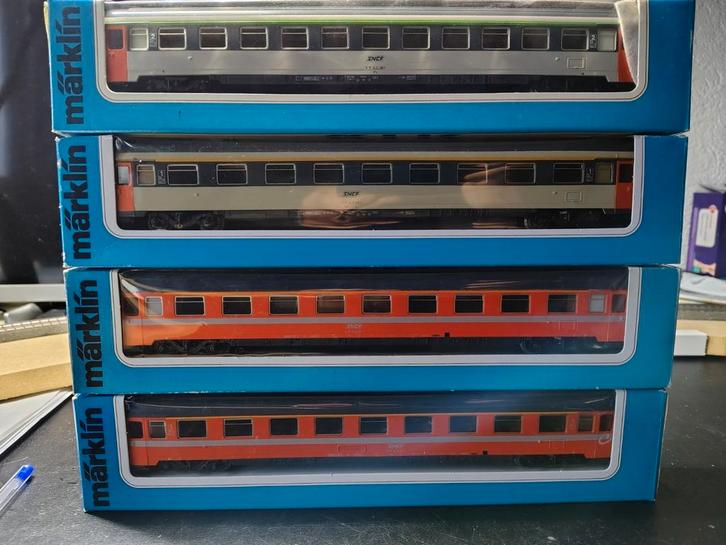 Märklin H0 4 Franse personen wagons., Hobby en Vrije tijd, Modeltreinen | H0, Gebruikt, Wagon, Wisselstroom, Märklin, Verzenden
