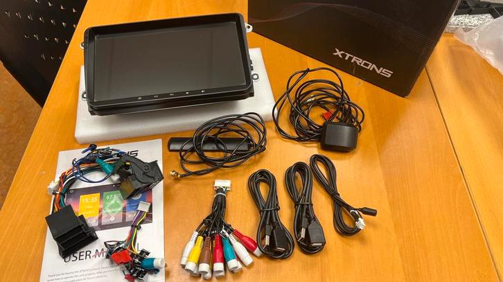 Xtrons 9" Android Autoradio Navigatie - VW Passat Golf, Auto diversen, Autoradio's, Gebruikt, Ophalen