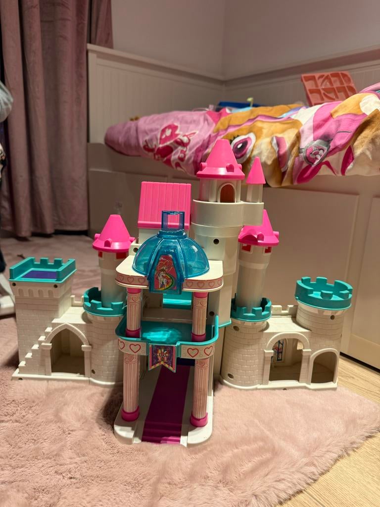 Leuk Unicorn kasteel, Ophalen, Zo goed als nieuw, Poppenhuis