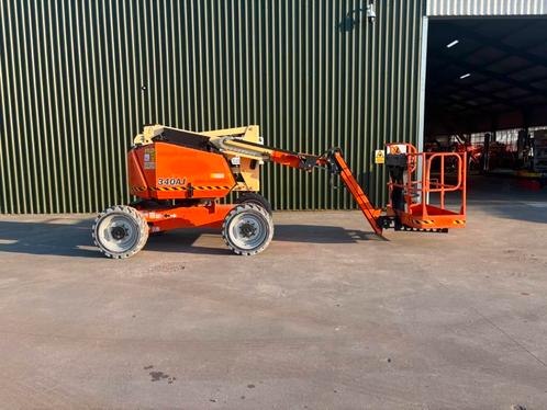 JLG 340 AJ knikarm hoogwerker 4x4 diesel (bj 2012), Zakelijke goederen, Machines en Bouw | Liften, Steigers en Ladders
