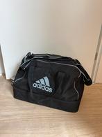Adidas sporttas - Zo goed als nieuw, Sieraden, Tassen en Uiterlijk, Ophalen of Verzenden, Zo goed als nieuw, Unisex volwassen