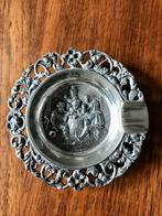Zilveren ronde asbak met 1 legger van H Hooijkaas, Antiek en Kunst, Antiek | Goud en Zilver, Ophalen of Verzenden