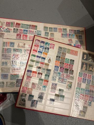 3 Albums met Postzegels - Diverse Landen beschikbaar voor biedingen