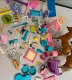 Partij oud vintage speelgoed, barbie cindy stacie mattel set, Verzamelen, Poppen, Ophalen of Verzenden, Zo goed als nieuw, H, H