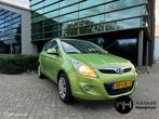 Hyundai i20 1.2i DynamicVersion Nieuwe APK Afneembare Trekha, 450 kg, Gebruikt, 4 cilinders, Origineel Nederlands