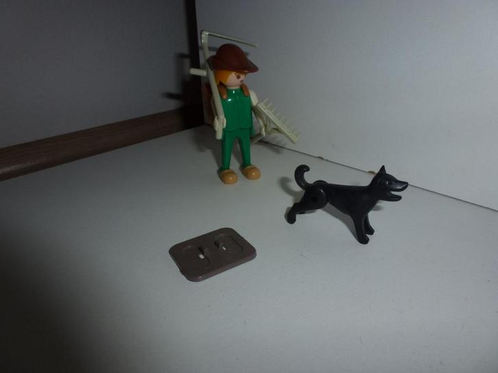 Playmobil Middeleeuwen 3373 Boer met hond vintage, Kinderen en Baby's, Speelgoed | Playmobil, Gebruikt, Complete set, Ophalen of Verzenden