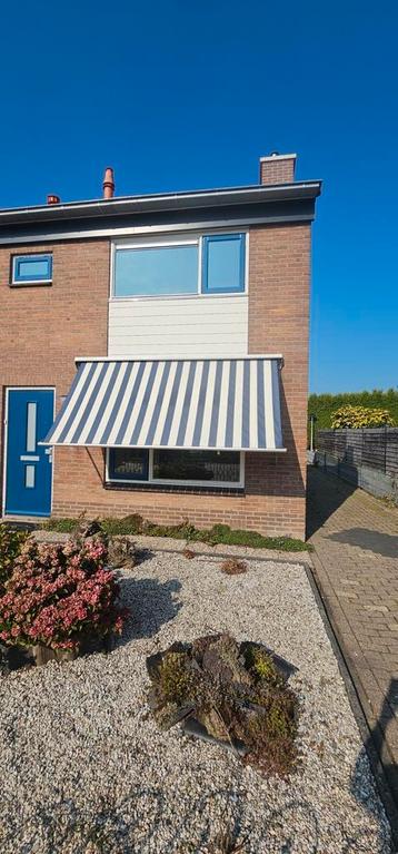 Zonwering / Rolluik - Blauw Wit Gestreept 3M beschikbaar voor biedingen