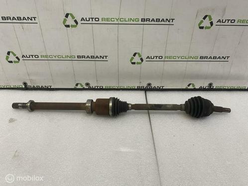 Aandrijfas Rechts Voorzijde Renault Captur 1 ORIG 391005338R, Auto-onderdelen, Remmen en Aandrijving, Renault, Gebruikt, Ophalen of Verzenden