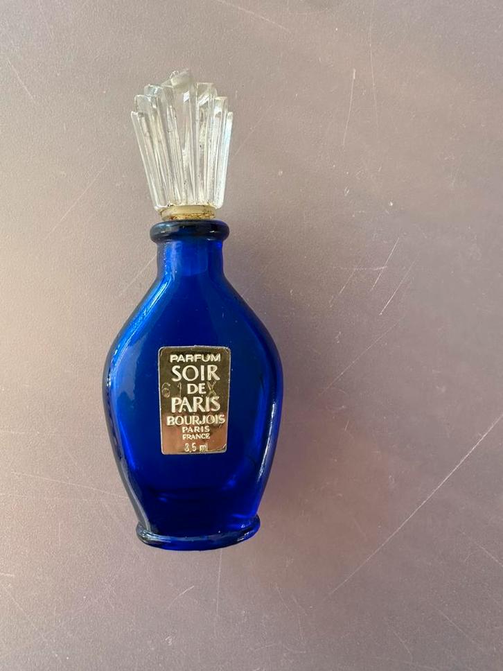 Parfum flesje Soir de Paris Bourjois 3,5 ml, Verzamelen, Parfumverzamelingen, Gebruikt, Miniatuur, Ophalen of Verzenden