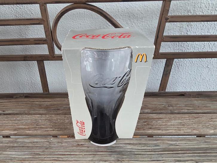 Coca-Cola glas Mc Donalds 2010 Duitsland zwart Nieuw, Verzamelen, Glas en Borrelglaasjes, Nieuw, Frisdrankglas, Ophalen