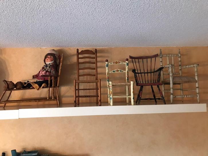 Poppenstoeltjes (Nog 3 stuks te koop)., Antiek en Kunst, Curiosa en Brocante, Ophalen of Verzenden