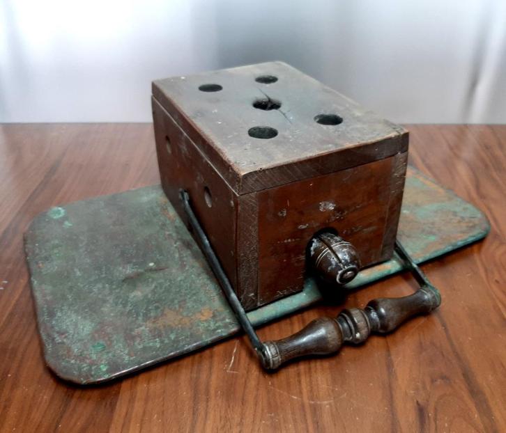 Antieke rijtuigstoof. Plateau: 44,5 cm. lang x 25 cm. breed., Antiek en Kunst, Curiosa en Brocante, Ophalen of Verzenden