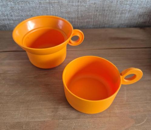 Tupperware Bekerset voor Duo therm (thermoskan) Oranje, Huis en Inrichting, Keuken | Tupperware, Zo goed als nieuw, Beker of Kan
