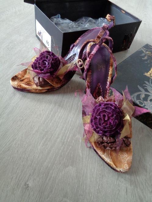 Belen Donate hakken, handgemaakt, maat 40, Nieuw in doos, Kleding | Dames, Schoenen, Nieuw, Schoenen met hoge hakken, Verzenden