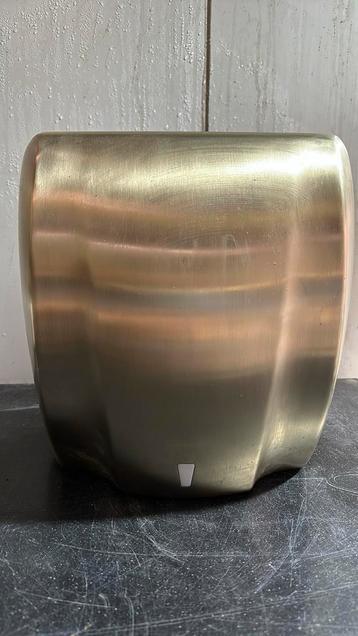 Hand dryer beschikbaar voor biedingen